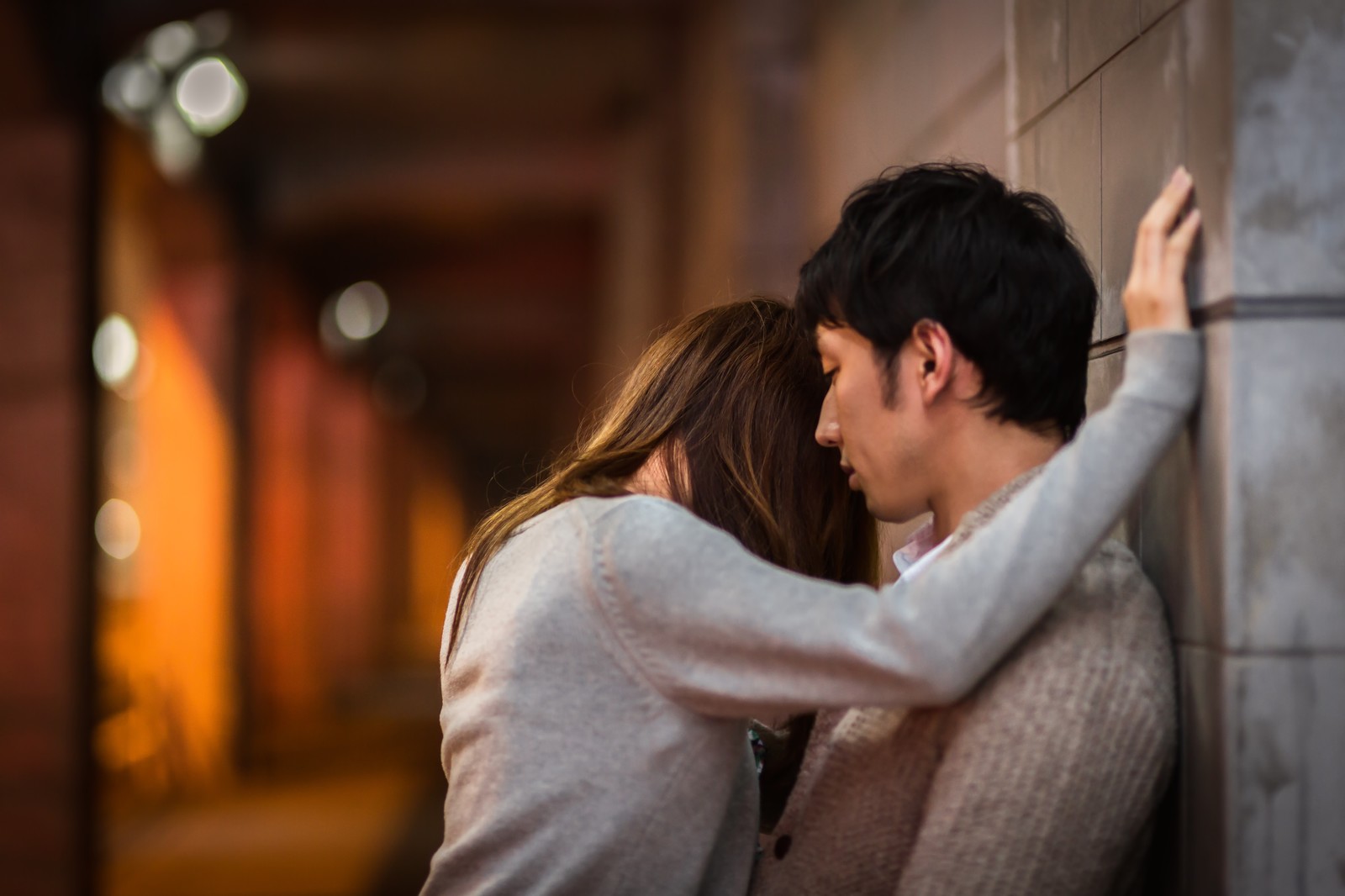 【不倫占い】2人が惹かれ合ってしまった理由と宿縁の正体。逆転結婚するために