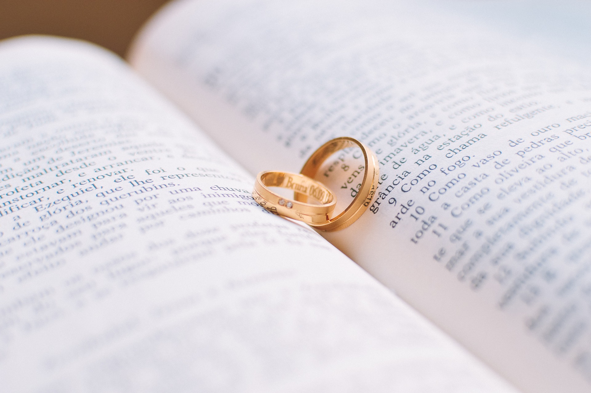 水晶玉子が占う2023年の結婚運｜2023年末あなたは独身or既婚？