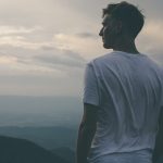 そっちから振ったのに?「元カノに連絡してくる男」の本音