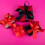 【友達以上恋人未満】の男性にクリスマスプレゼントをあげる時のポイントって?