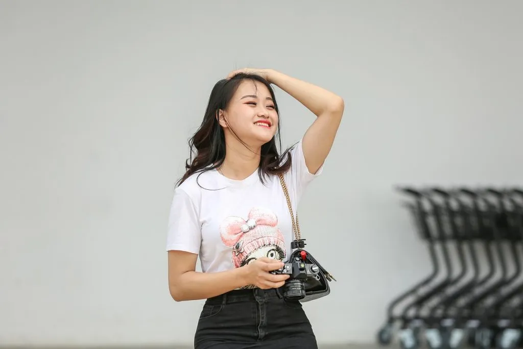 【あなたの周りにいない？】「なぜかモテる」女性の共通点