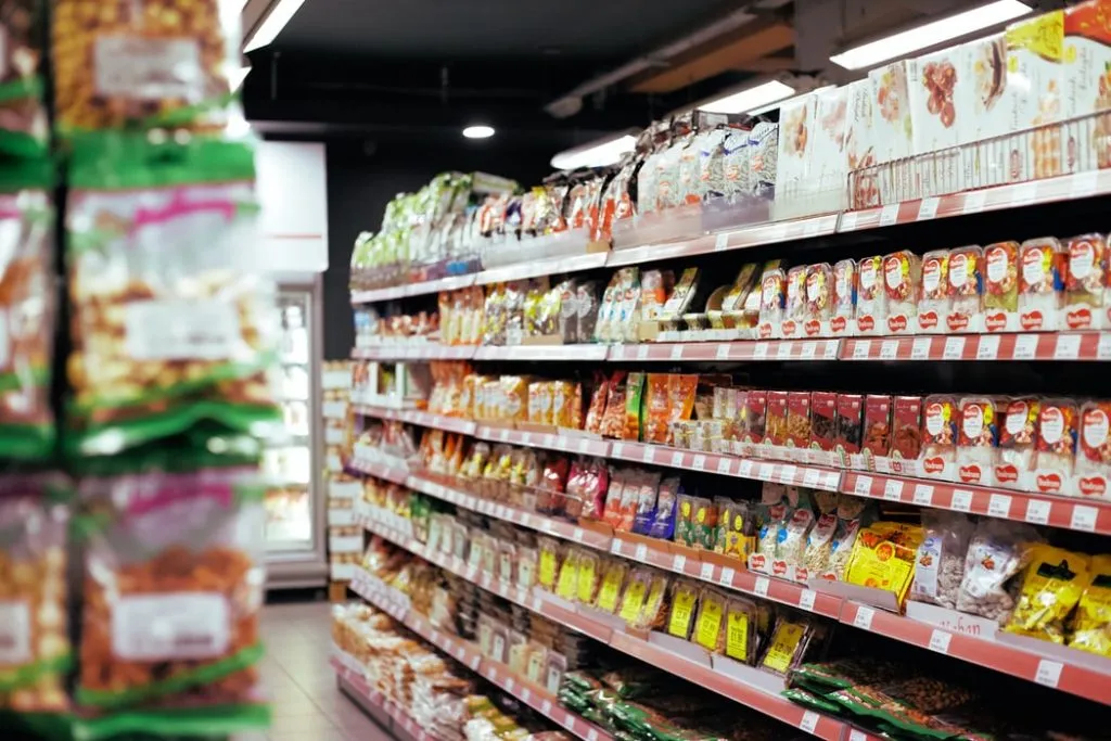 【心理テスト】コンビニで買うものでわかるあなたの「惚れやすさ」診断