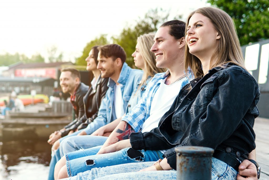 恋愛占い｜『今あの人に最も近い異性⇒●●さん』あなたの位置づけ＆恋転機