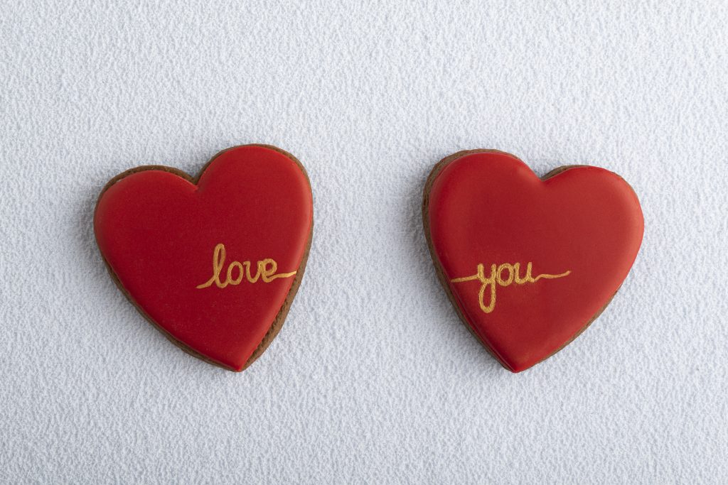 神谷奈月の恋愛占い｜長く険しい恋…『それでも最後は付き合える？』