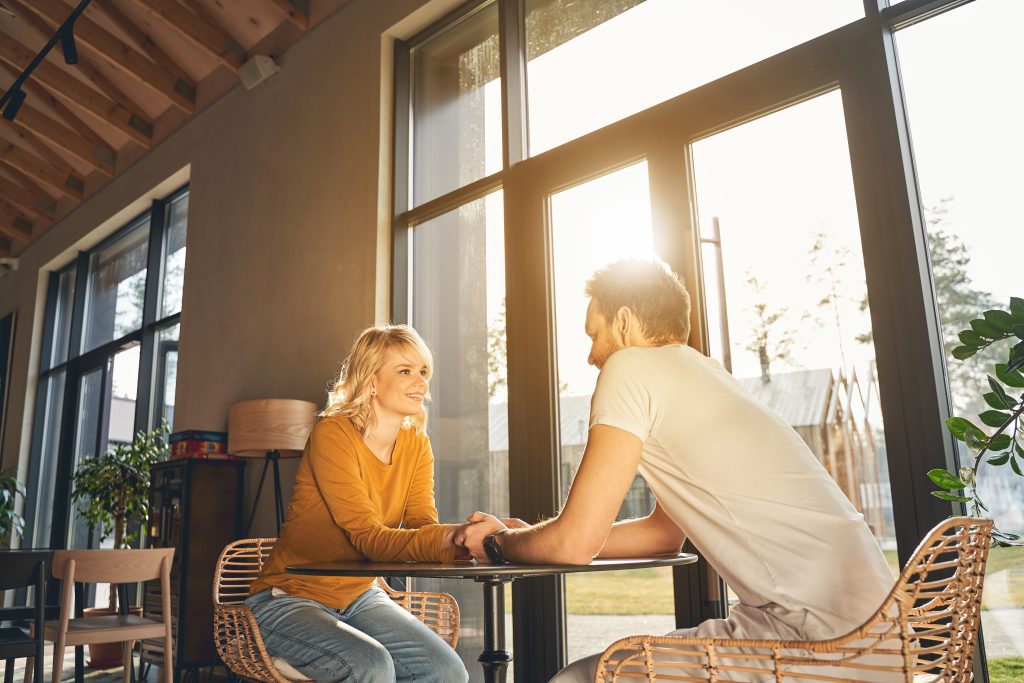 神谷奈月の出会い占い｜次、あなたが付き合うのは…『〇〇さん』