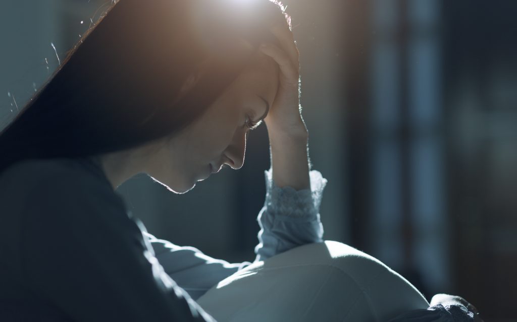 恋愛占い｜『返信ないけど何してる？』素っ気ない理由・恋の感情