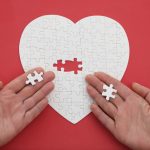 水晶玉子の恋愛占い|『既読無視・返信遅い』この関係は終わり?