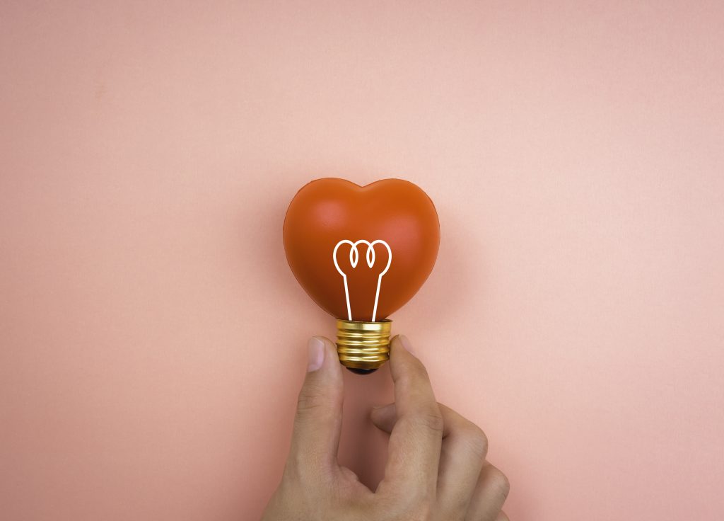 恋愛占い｜２人の最後は→『恋人』『夫婦』『無関係』現実と結末