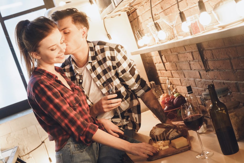 片想い占い｜脈アリ？脈ナシ？【２人の交際可否を断言】本心