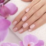 あなたはどのタイプ？「爪」の形で分かる、性格・恋愛傾向