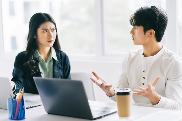 嫉妬させようとしてる？「他の女性の話をする」男性の本音５つ
