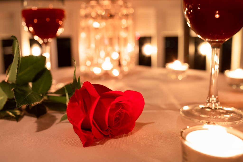 不倫占い｜『ハッキリして…最後は離婚する？』あの人の本気度