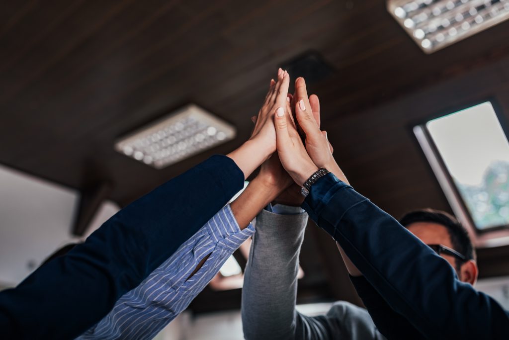 仕事占い|収入UP目指す方へ…『現職残る?』『転職すべき?』