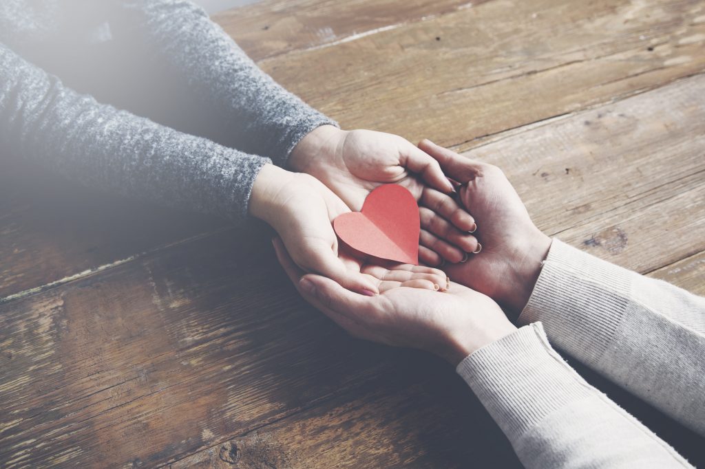 恋愛占い｜今、あの人はフリー？【１番近い異性が知りたい】