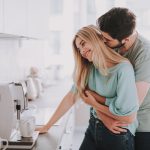 恋愛占い｜内緒で見て！彼はあなたと……交際したい？現状維持？