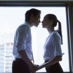 W不倫占い｜【続けるか、スッパリやめるか】彼の恋感情・あなたの存在