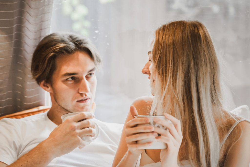 霊視占い｜どう接したら正解…？ 距離が離れた2人の現状鑑定/恋運命