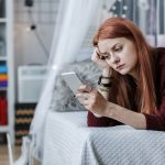 苦しい恋占い│早く察して！彼はあなたと【交際したいｏｒ友達でいたい】のよ