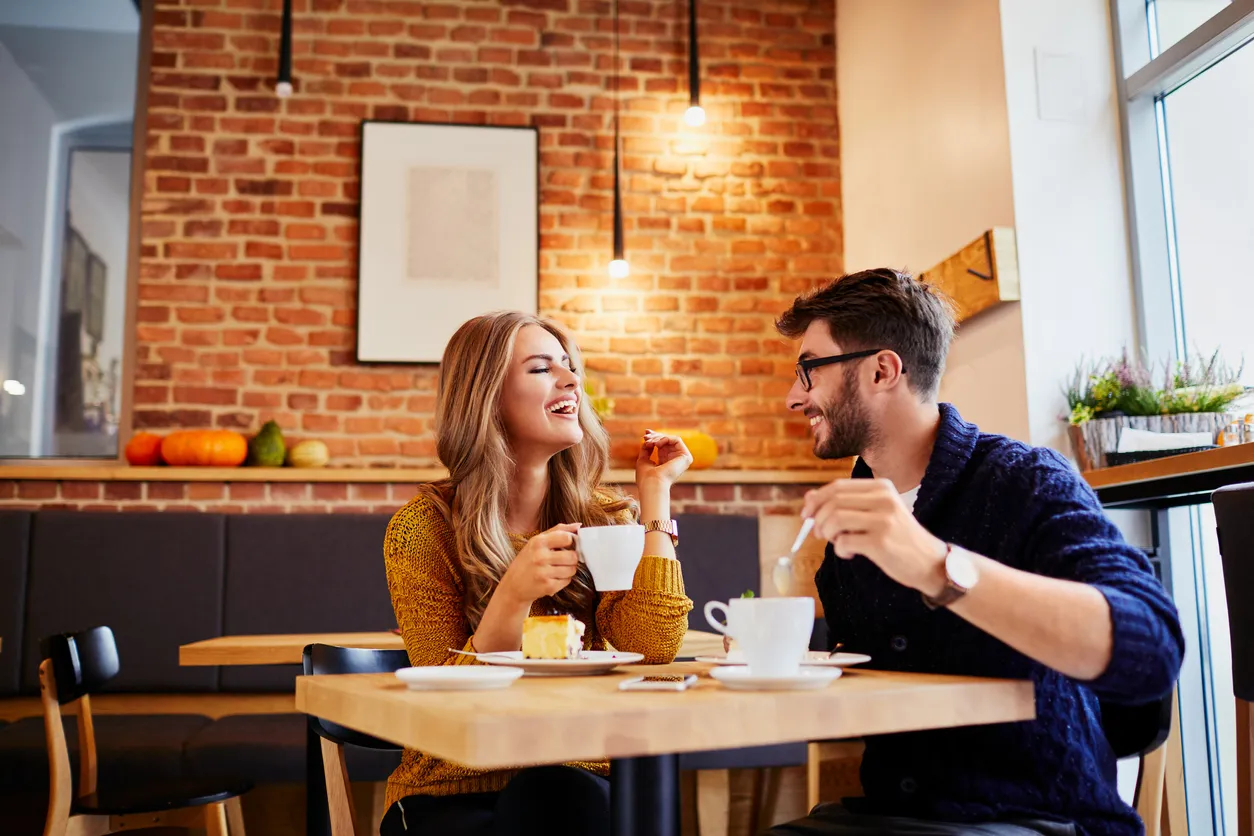 片想い占い｜友達関係のままが良い？付き合いたい？彼の下す決断