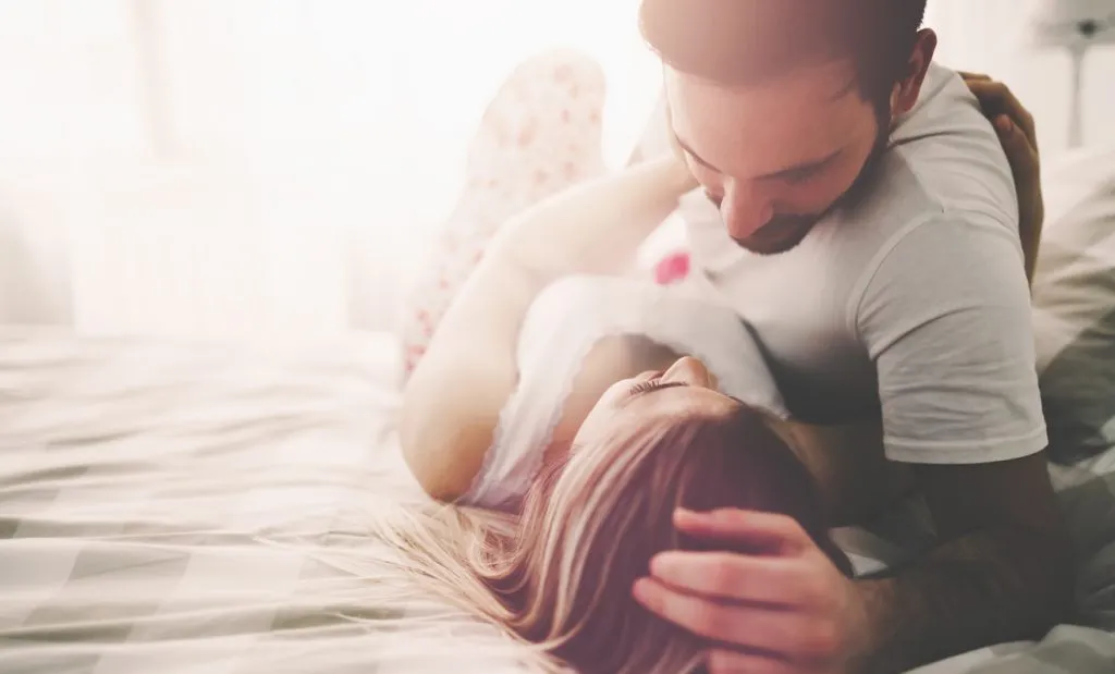 片想い占い｜付き合う前にＨしたら、彼と愛深まる？捨てられる？