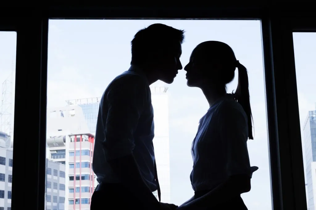 四柱推命｜今が潮時？ここから進展できる？2人の恋実情◆見極め