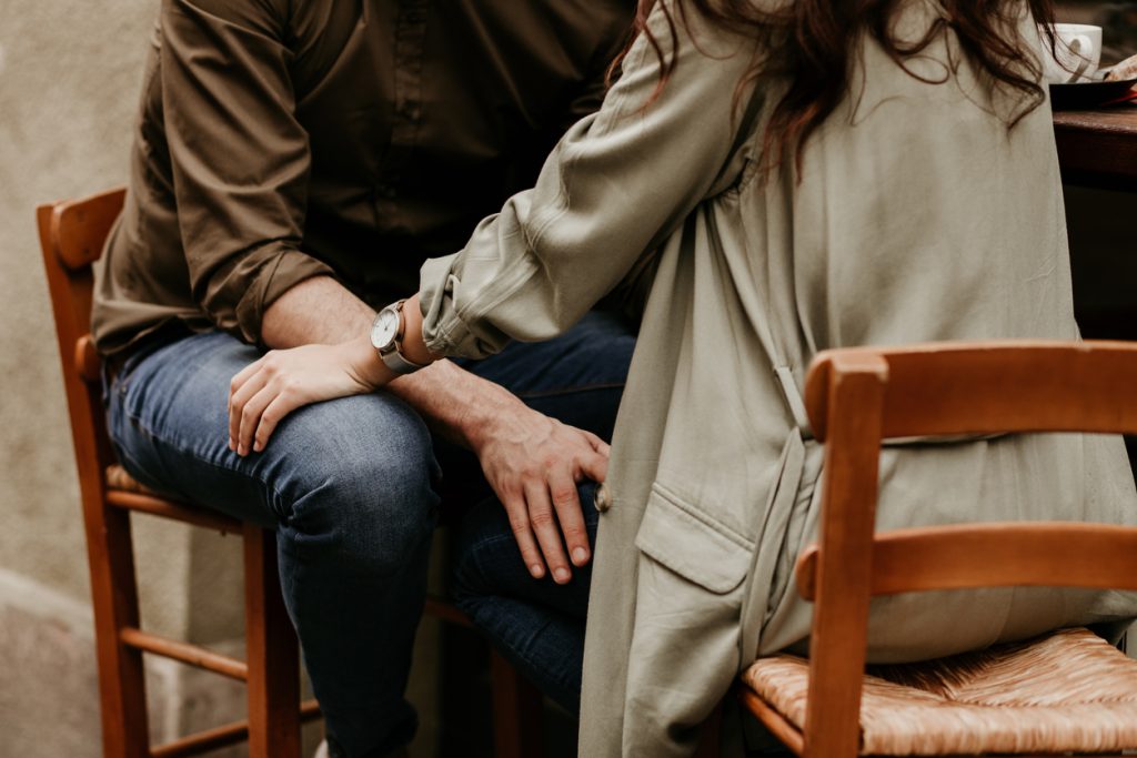 四柱推命｜いつまで想えば結ばれる…？　2人の恋運命/本音/結論