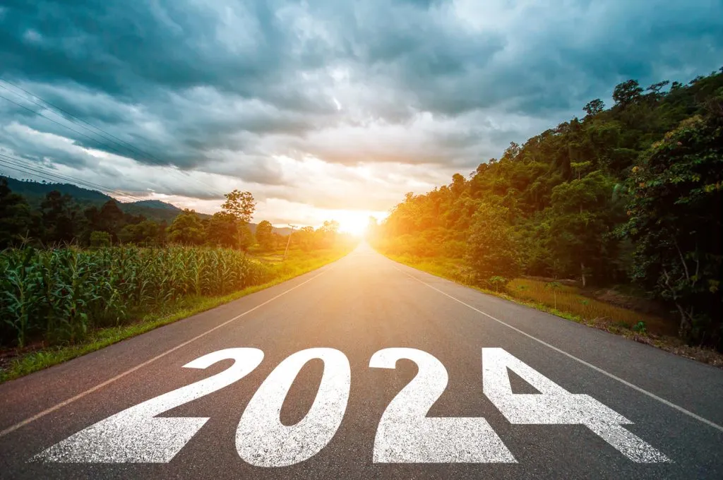 木下レオンが占う【2024年あなたの運命特録】全運勢＆転機