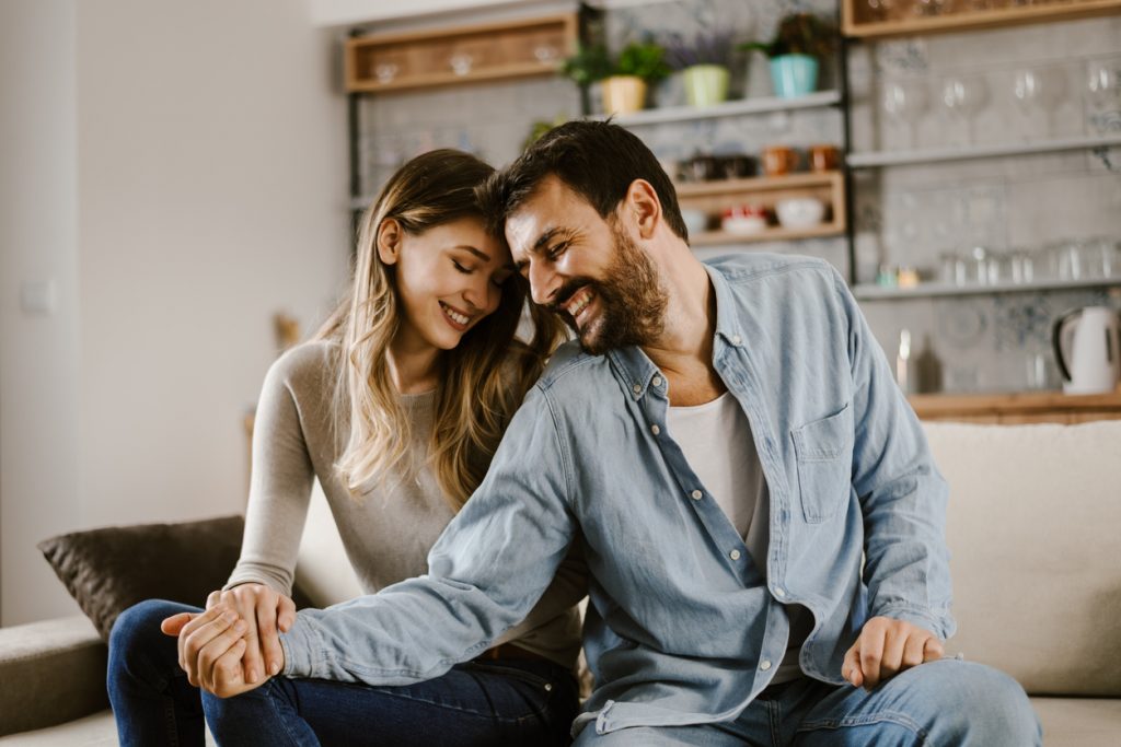 姓名判断｜【あの人の恋愛状況特定】今はフリー？恋愛中？あなたの格付