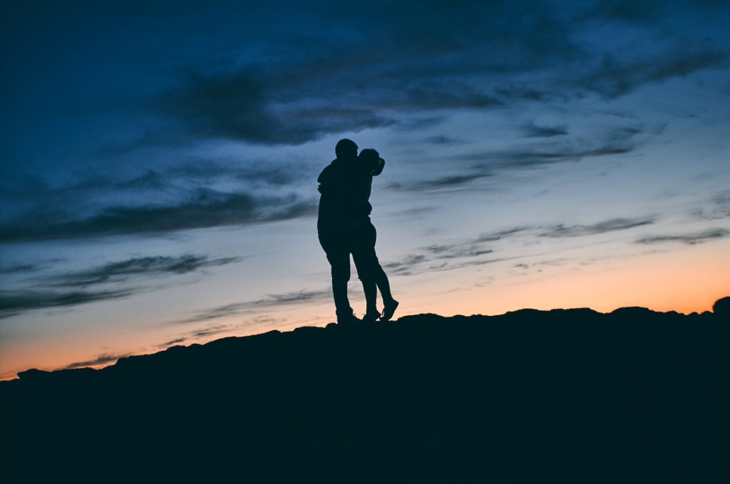 片想い占い｜結論が欲しい方へ【2人は片想い？　実は両想い？】