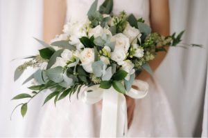 夢占い｜結婚する夢の意味とは？相手別・状況別の暗示19選