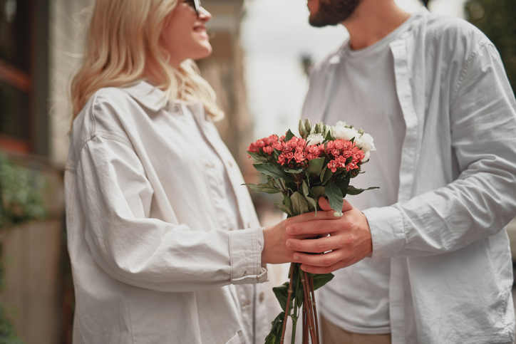 相性占い｜あの人が“運命の異性”？【2人の相性(恋/結婚/H)=XX%】