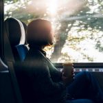 誕生花占い｜このまま待ってていいの……？【2人の交際率＆進展時期】