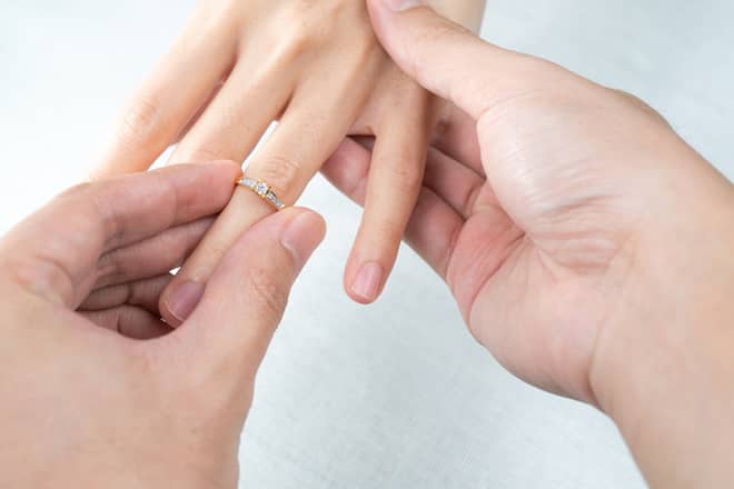 無料相性占い|【2人の恋人&夫婦相性霊視】運命/築く関係