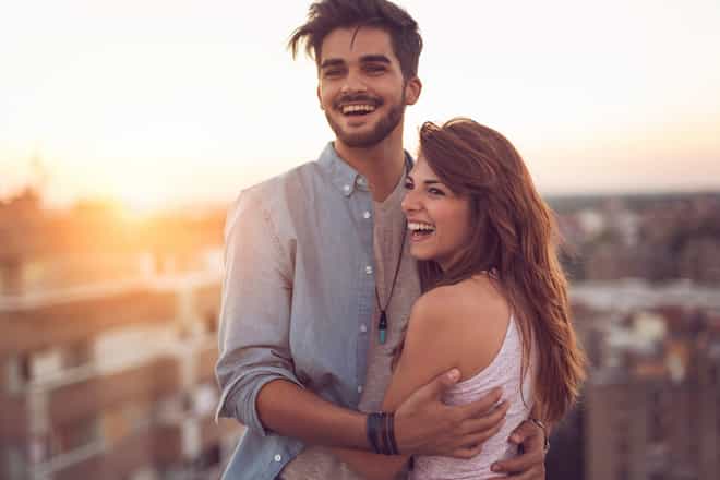あなたが次付き合う人⇒【あの人？/違う人？】交際X月X日