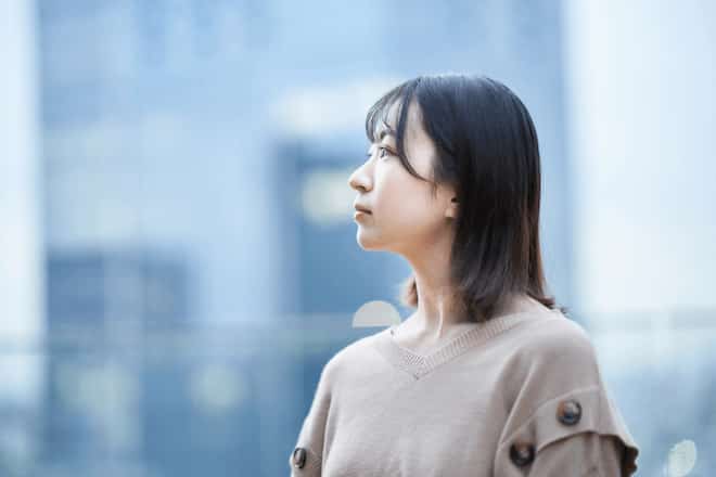 告白待つのが正解⇔私から行かなきゃダメ？2人の恋現状
