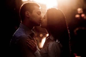 恋心全解明≪今、あの人が恋焦がれる相手≫2人の脈