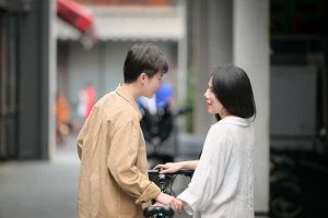 遠慮してる？壁がある？微妙な距離感のあの人◆あなたへの想い