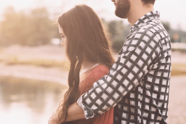 あの人の気持ち占い｜距離近かったはず……何でそっけない態度？