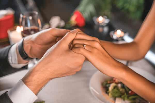好きすぎて動けない【でもいつかは叶う？】2人の運命について